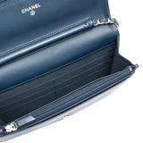 Timeless CC Wallet on chain in Caviar Leather, Silver Hardware