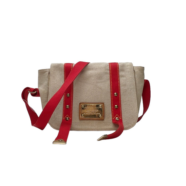 Antigua Besace PM Messenger bag in Canvas, Gold Hardware