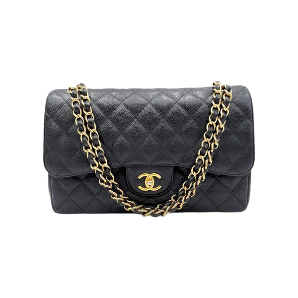 Classic Double Flap Jumbo Shoulder bag in Caviar leather, Gold Hardware