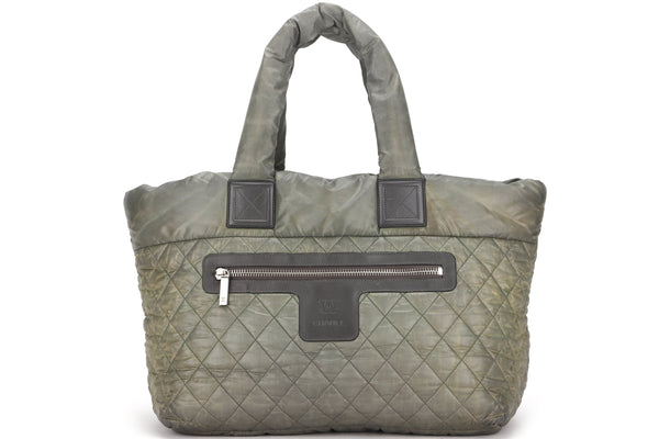 COCO COCOON REVERSIBLE TOTE BAG (1358xxxx) ARMY GREEN & GREY NYLON SILVER HARDWARE, NO CARD & DUST COVER