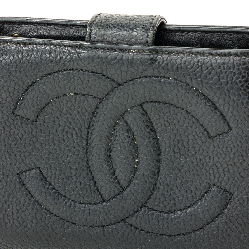 Chanel Vintage 1994 White Leather Small Chevron Tote / Shoulder Bag