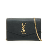 Cassandra Wallet on chain in Caviar Leather, Gold Hardware