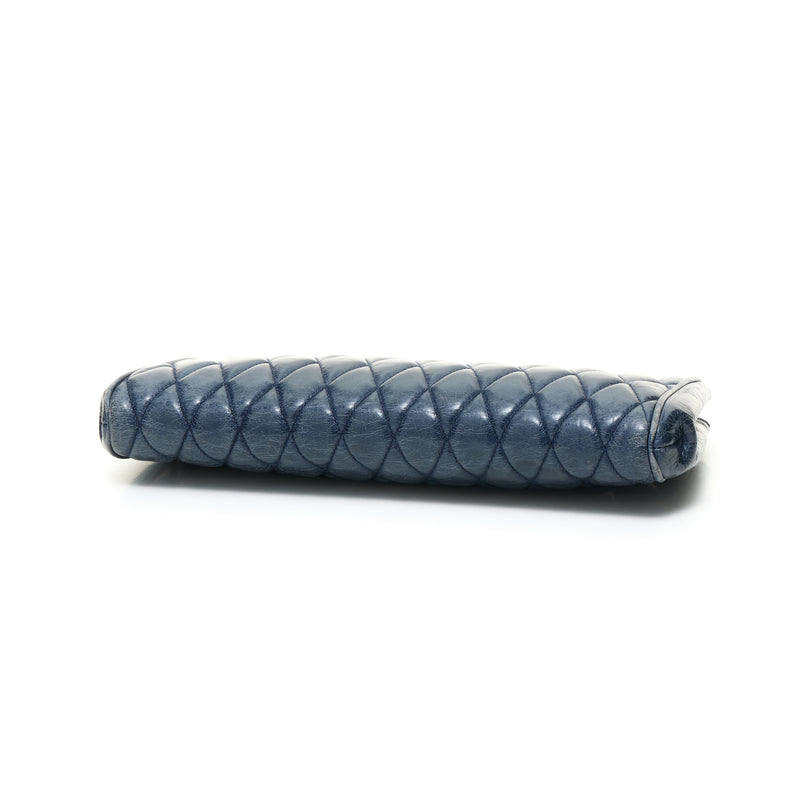 Quilted Pouch in Calfskin, Gold Hardware