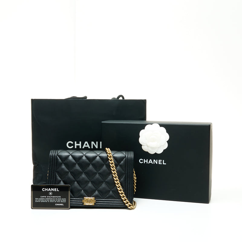 Boy Wallet on chain in Caviar Leather, Gold Hardware