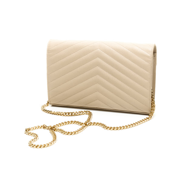 Cassandre Envelope Wallet on chain in Caviar leather, Gold Hardware