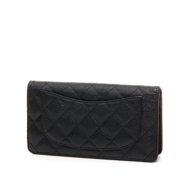 Classic Quilted Flap Long Wallet in Caviar leather, Gold Hardware
