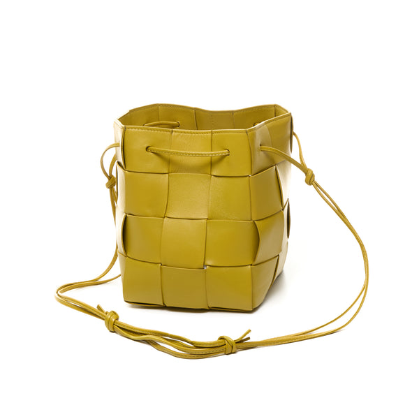 Casette Small Bucket bag in Intrecciato leather, N/A Hardware