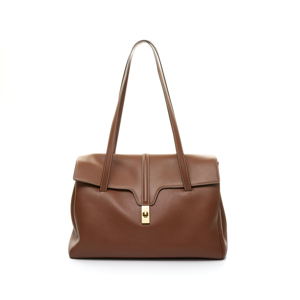 Soft 16 Large Shoulder bag in Calfskin Gold Hardware