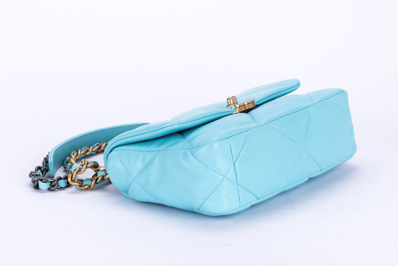 19 Flap Bag (3127xxxx) Small Size Pastel Blue Lambskin with Card, Dust Cover & Box