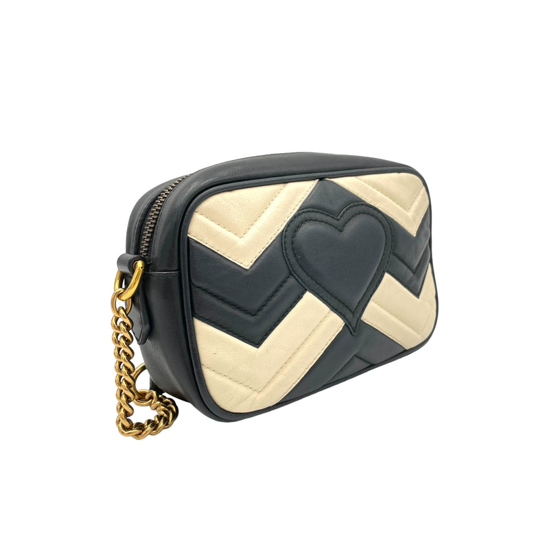 GG Marmont Mini White Crossbody Bag in Calfskin, Gold hardware