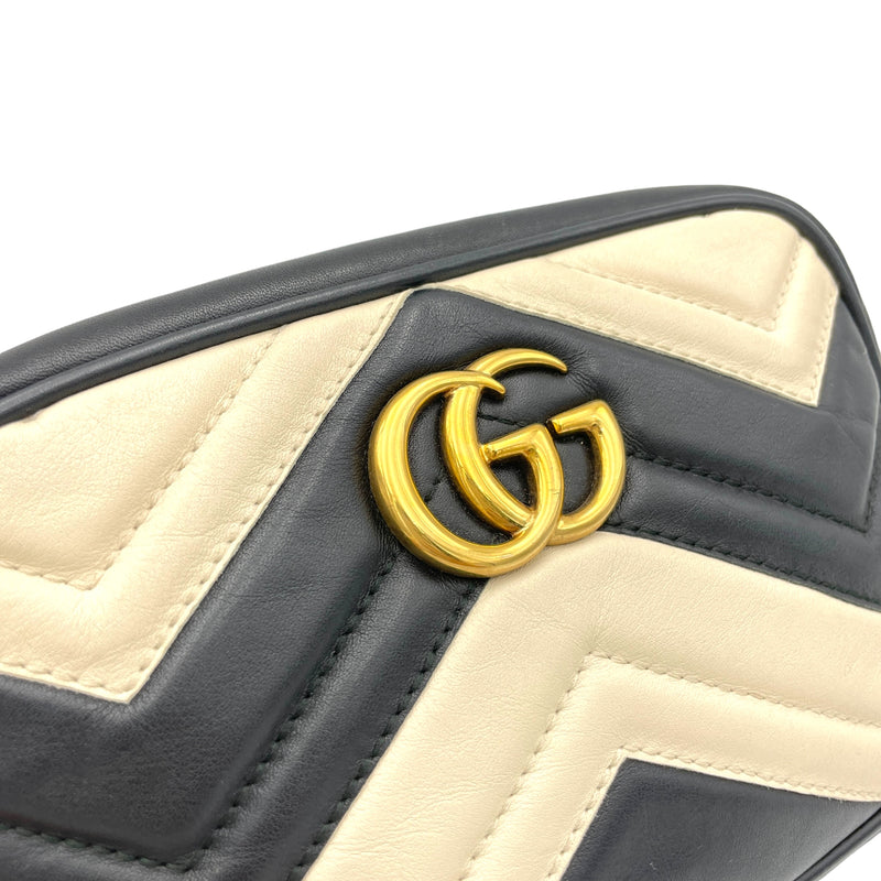 GG Marmont Mini White Crossbody Bag in Calfskin, Gold hardware