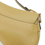 Saddle Medium Shoulder bag in Calfskin, Gold Hardware
