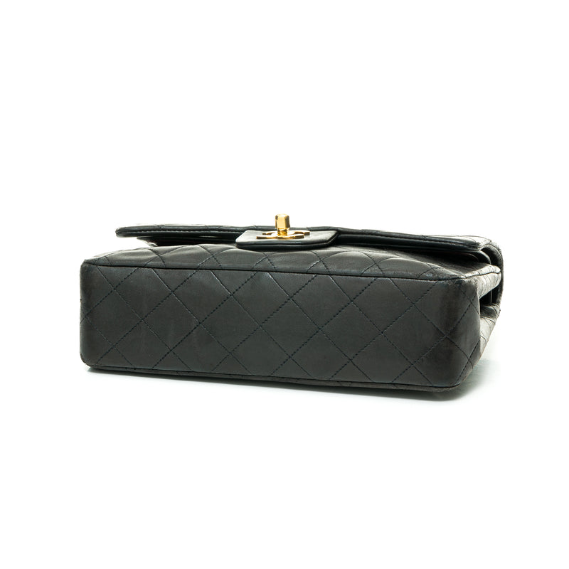 Classic Double Flap Small Shoulder bag in Lambskin, Gold Hardware