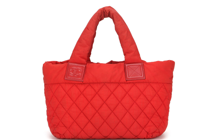 COCO COCOON REVERSIBLE BAG (1359xxxx) RED & OLIVER GREEN COLOR NYLON, WITH CARD, NO DUST COVER