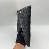 O Case Large Pouch in Lambskin, Gold Hardware