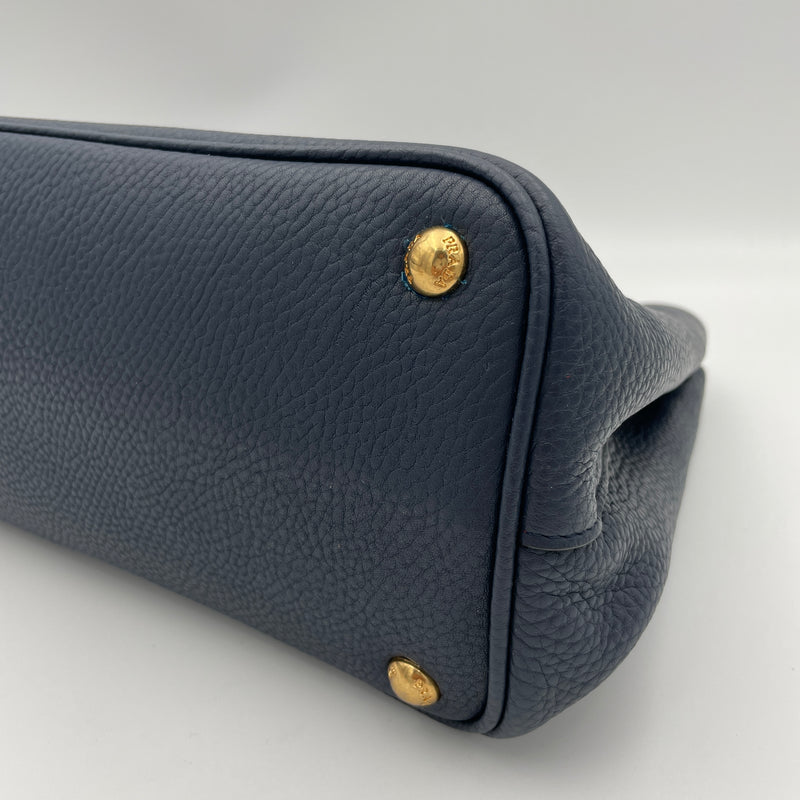 Double bag Top handle bag in Calfskin, Gold Hardware