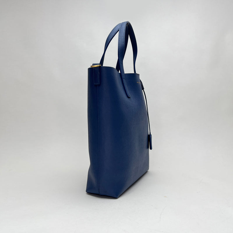 North South Tote bag in Calfskin, Gold Hardware