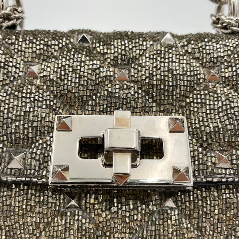 Beaded Rockstud Spike It Micro Crossbody bag in Others, Silver Hardware