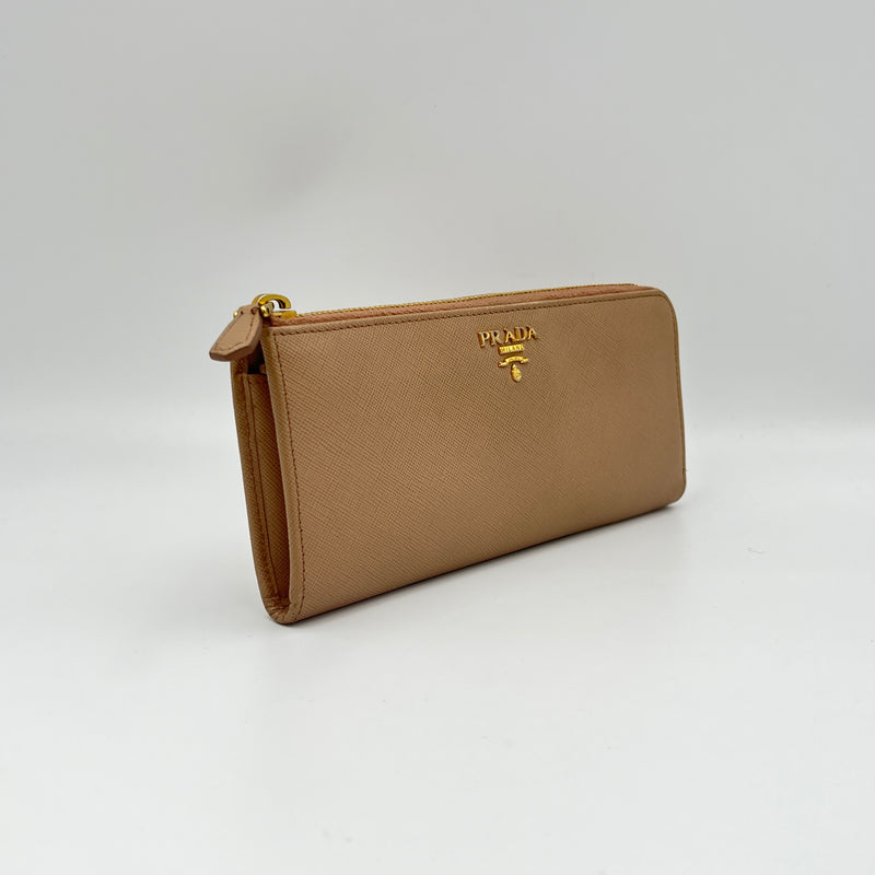 Logo Long Wallet in Saffiano leather, Gold Hardware