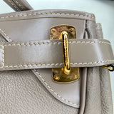 Suhali Le Majestueux Top handle bag in Goat leather, Gold Hardware