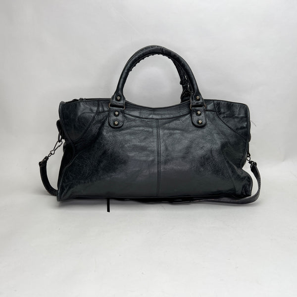 Part Time Top handle bag in Distressed leather, Gunmetal Hardware