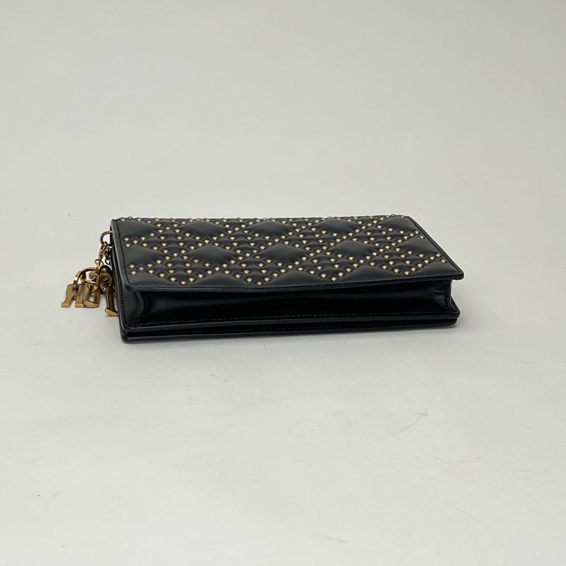 Wallet on Chain Crossbody bag in Lambskin, Gold Hardware