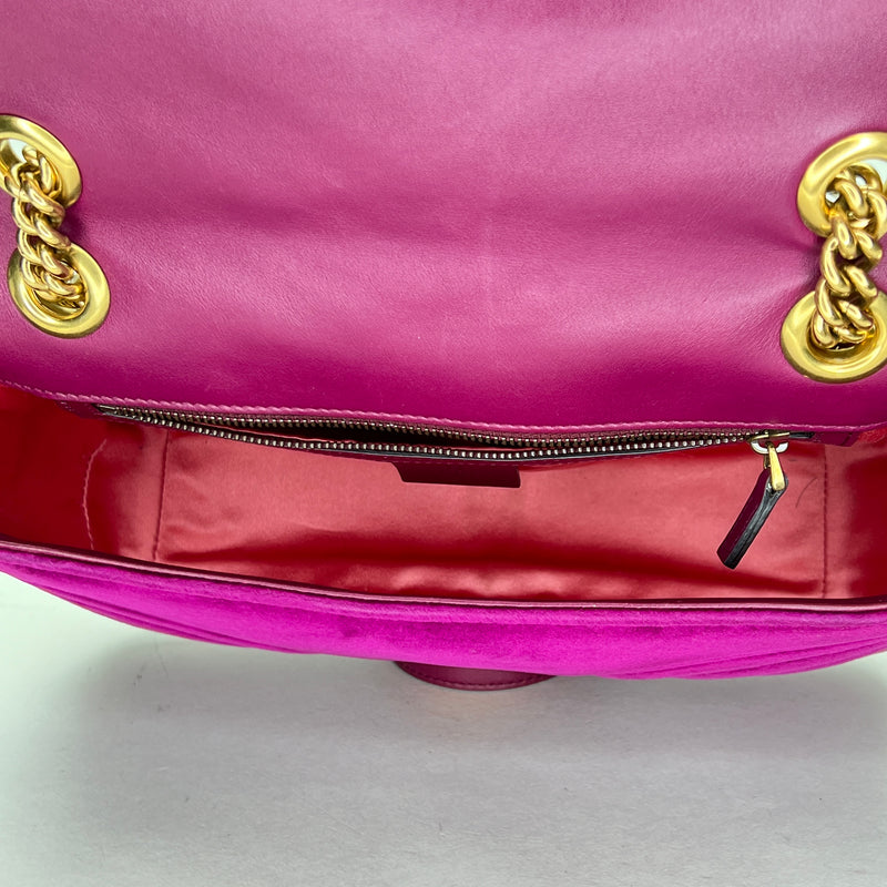 Marmont Flap Medium Shoulder bag in Velvet, Gold Hardware