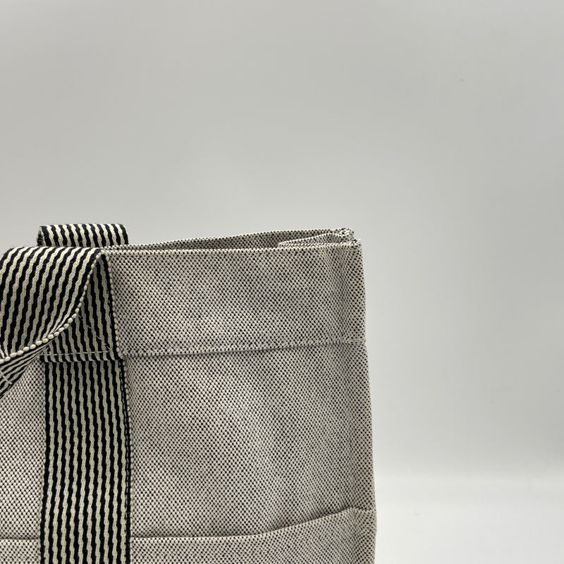 Fourre Tout MM Tote bag in Canvas, Silver Hardware