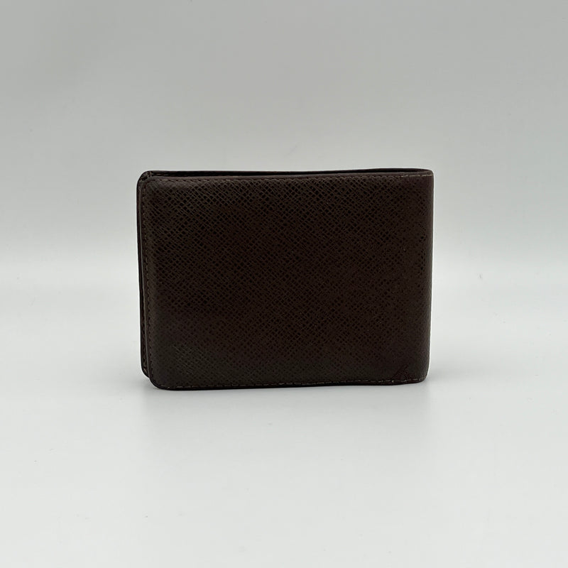 Slender Brown Wallet in Taiga Leather