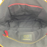 Tote Tote bag in Calfskin, Gold Hardware