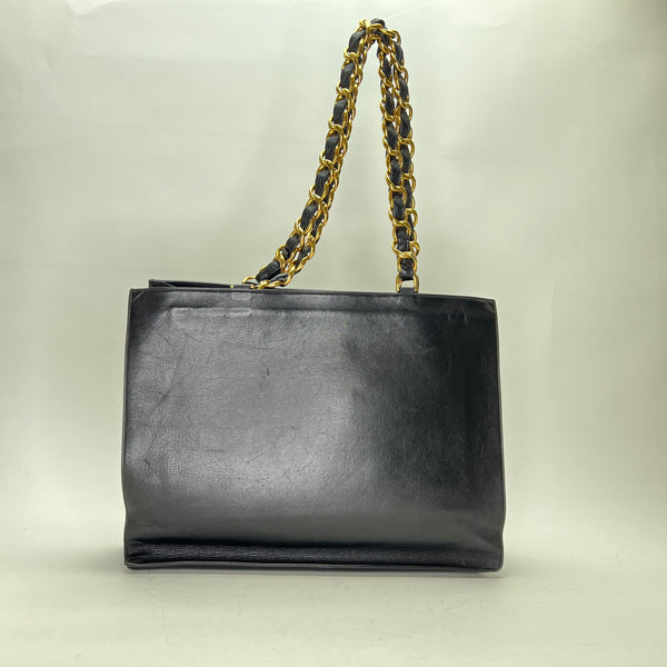 VINTAGE COCO CHAIN TOTE  Tote bag in Calfskin, Gold Hardware