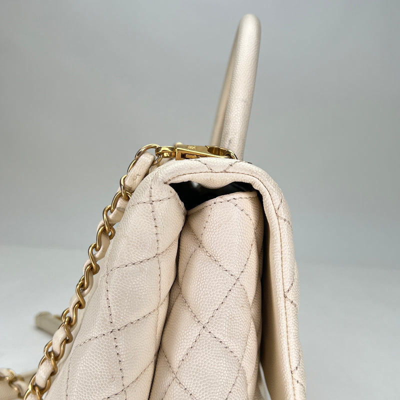 Coco Medium Top handle bag in Caviar leather, Gold Hardware