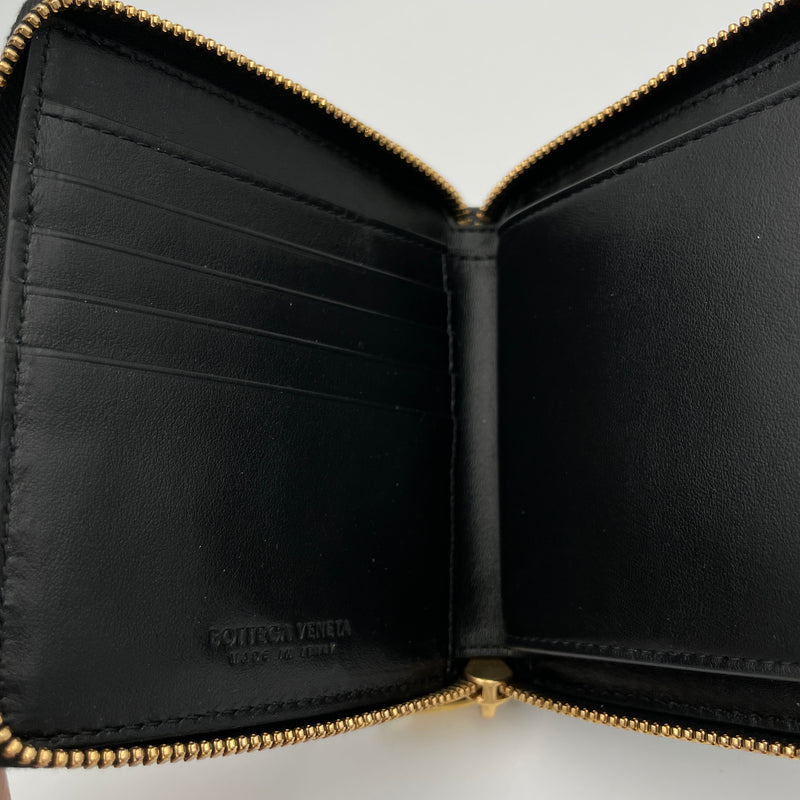 Zipped Wallet in Lambskin, Gold Hardware