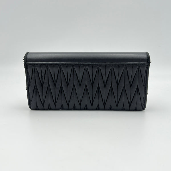 Matelasse Long Black Wallet in Lambskin, Gold hardware