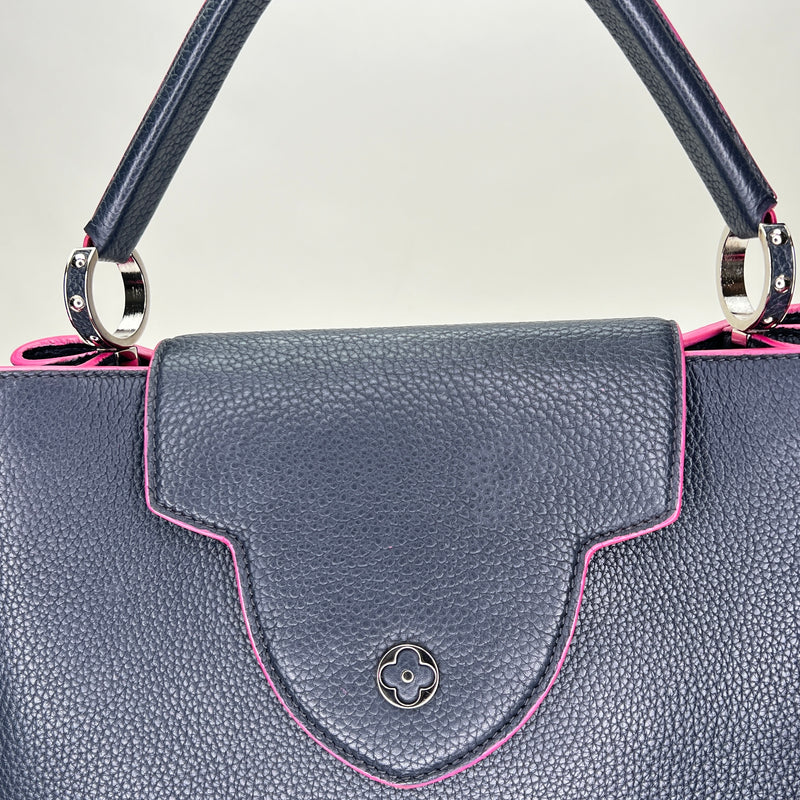 Capucines MM Top handle bag in Clemence Taurillon leather, Silver Hardware