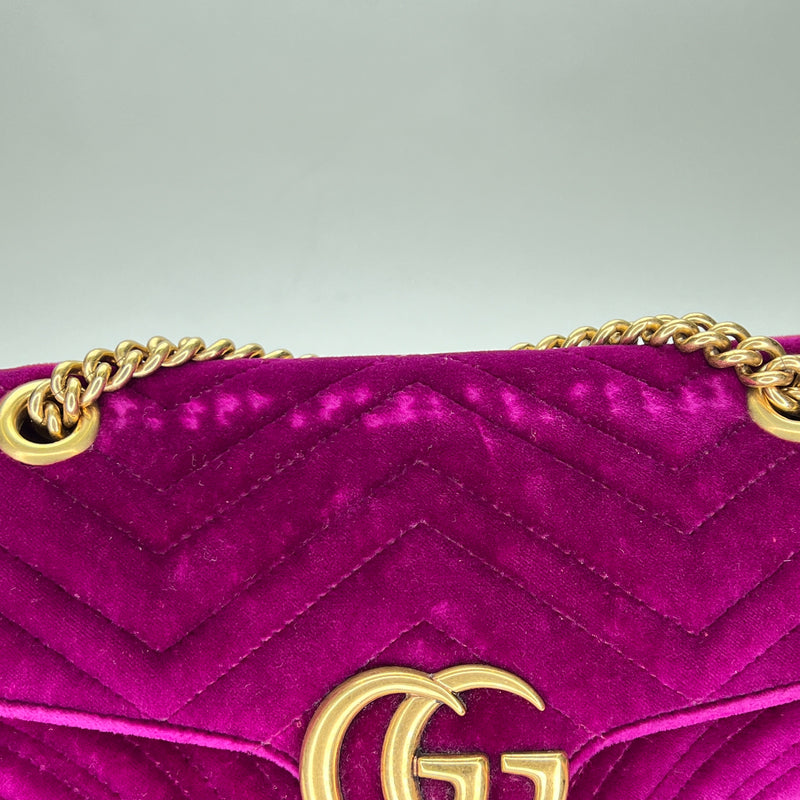 Marmont Flap Medium Shoulder bag in Velvet, Gold Hardware