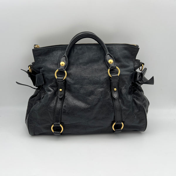Lux Bow Top handle bag in Calfskin, Gold Hardware