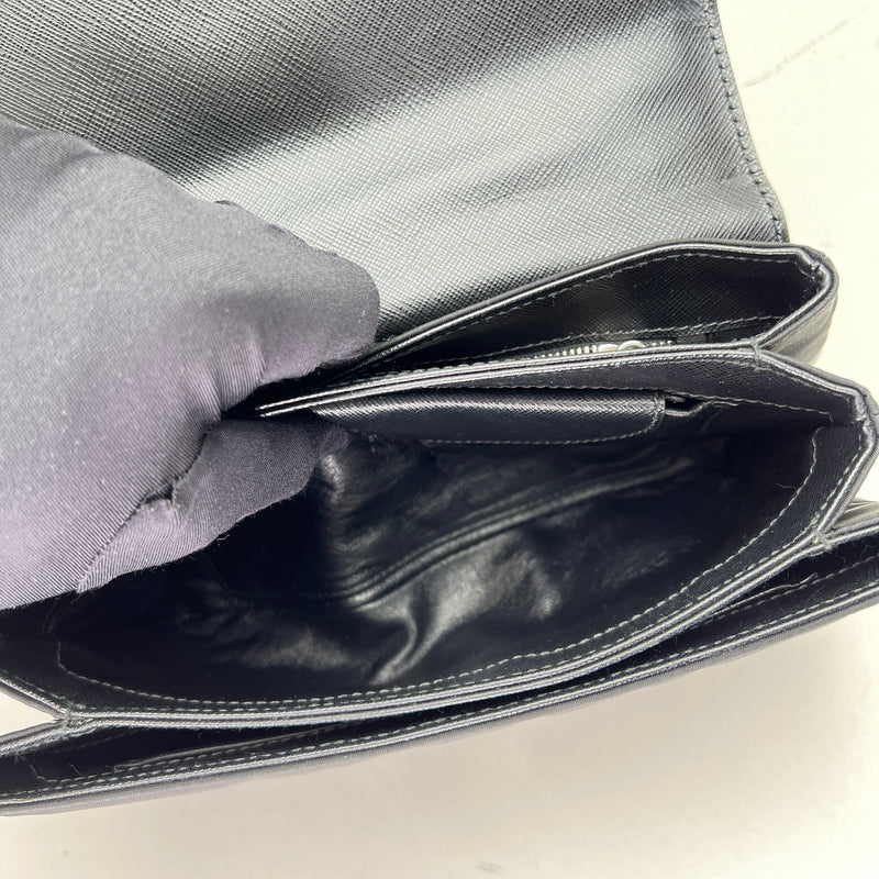 Phenix Shoulder bag in Saffiano leather, Silver Hardware