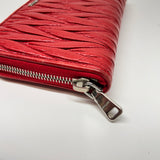 Matelasse  Wallet in Goat leather, Silver Hardware