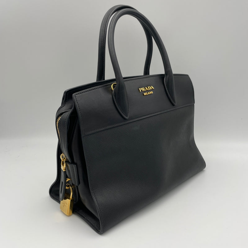 Esplanade Top handle bag in Saffiano leather, Gold Hardware