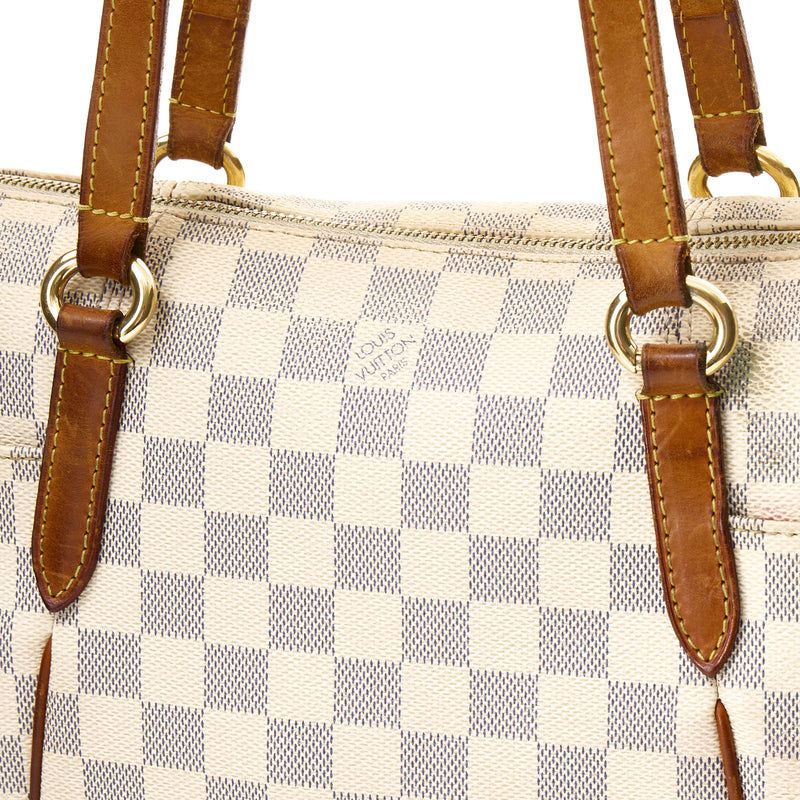 Totally Damier PM Top handle bag in Coated canvas, Gold Hardware