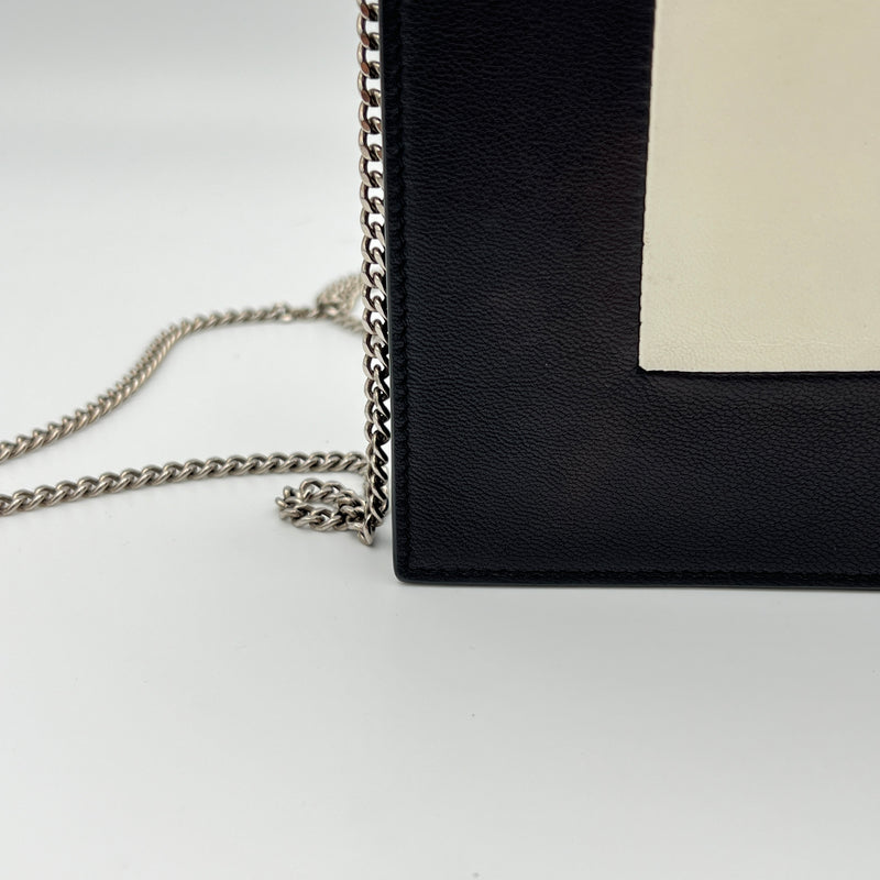 Evening Clutch on Chain Crossbody bag in Calfskin, Silver Hardware