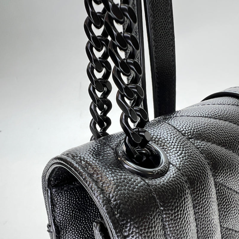 Envelope Medium Shoulder bag in Caviar leather, Acetate Hardware