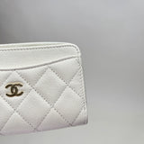 Zipped Card holder in Caviar leather, Silver Hardware