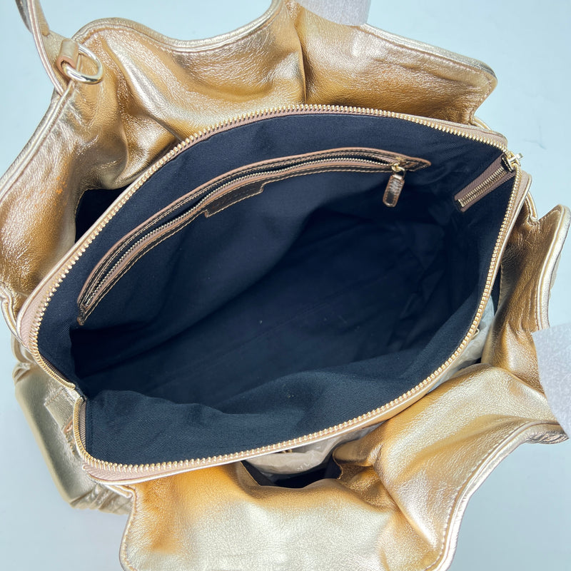 Metallic Top handle bag in Calfskin, Mixed Hardware