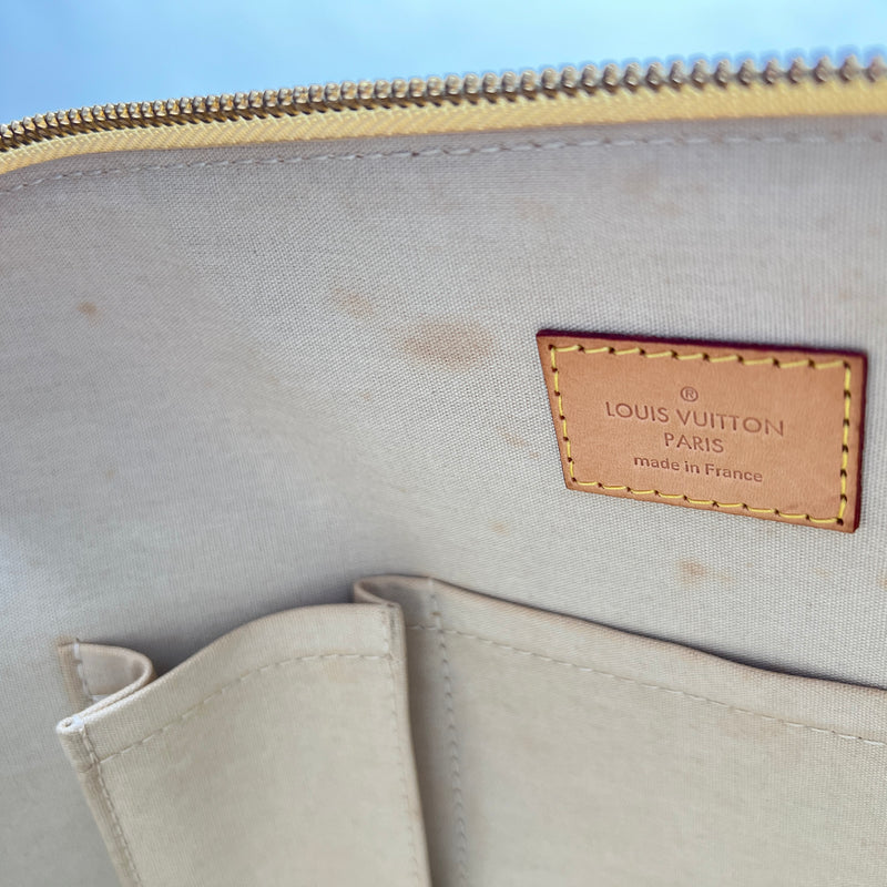 Alma MM Top handle bag in Monogram Vernis leather, Gold Hardware
