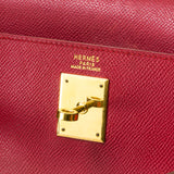 Hermès Kelly 28 Top handle bag in Courchevel Leather, Gold Hardware