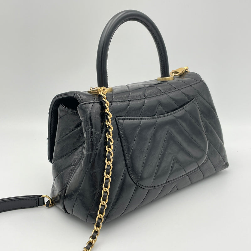Coco Flap Top handle bag in Calfskin, Gold Hardware