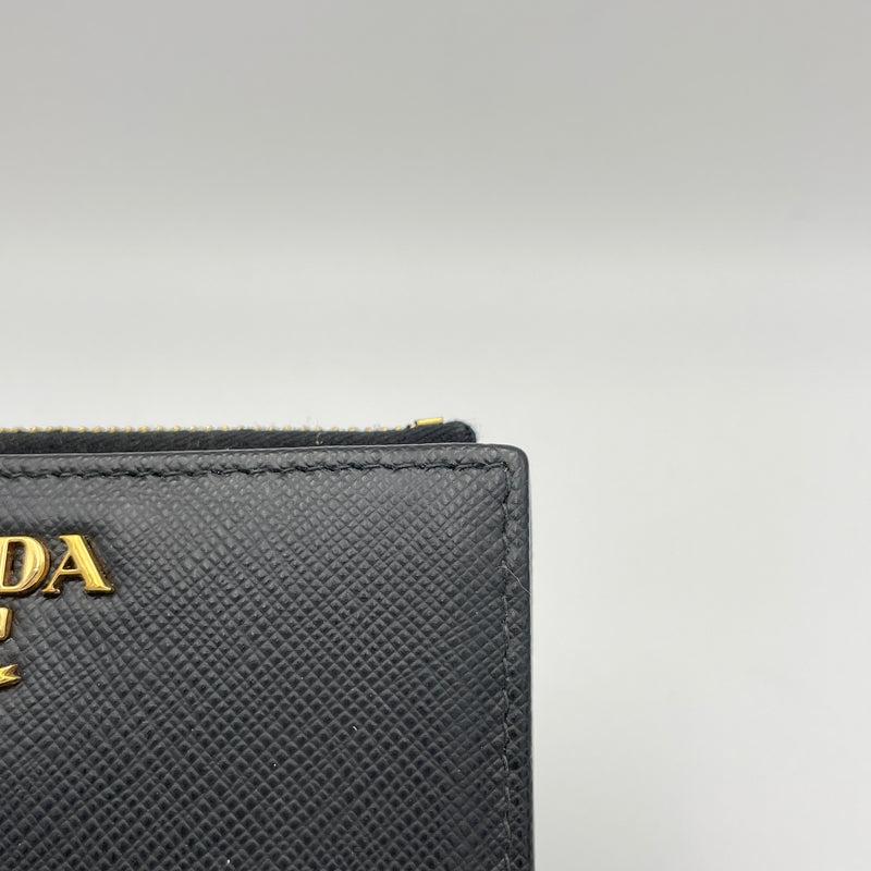 Logo Plaque Wallet in Saffiano leather, Gold Hardware