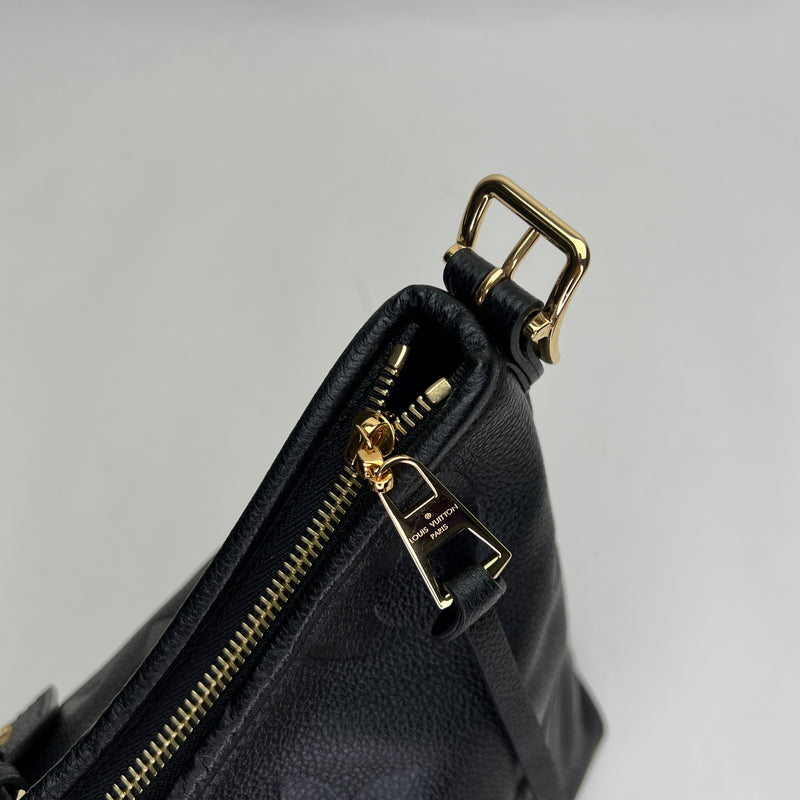 Carryall PM Shoulder bag in Monogram Empreinte leather, Gold Hardware